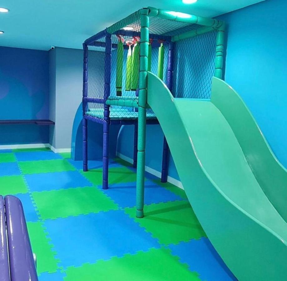Flat Em Pitangueiras - Sacada Gourmet, 3 Dorms, Limpeza Diaria E Serv De Praia Apartment กัวรูจา ภายนอก รูปภาพ